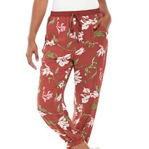 NWT Floral Print Joggers Pants